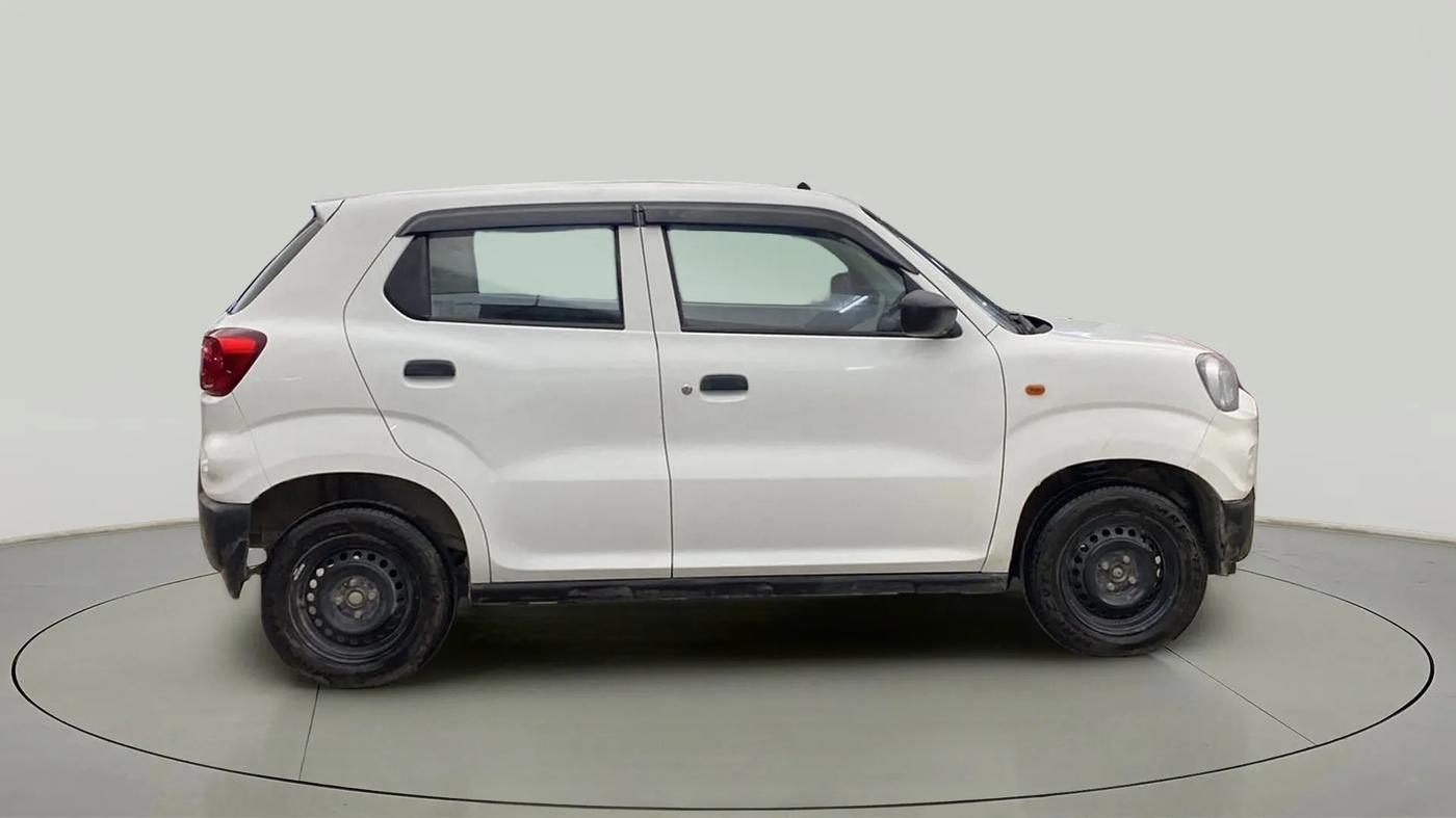 2022 Maruti S PRESSO VXI CNG, CNG, Manual, 22,368 km, Right Side View