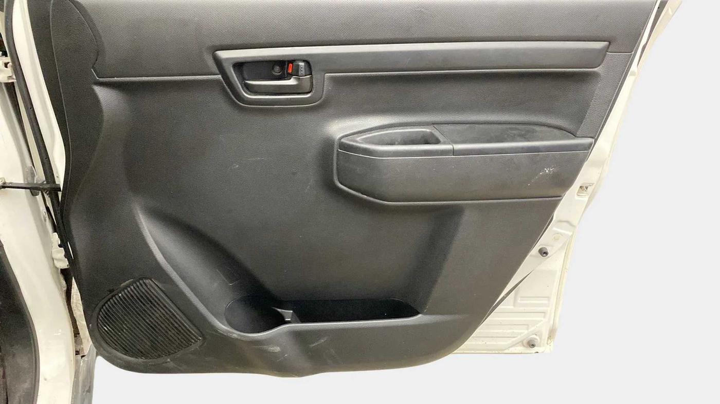 2022 Maruti S PRESSO VXI CNG, CNG, Manual, 22,368 km, Driver Side Door Panels Control