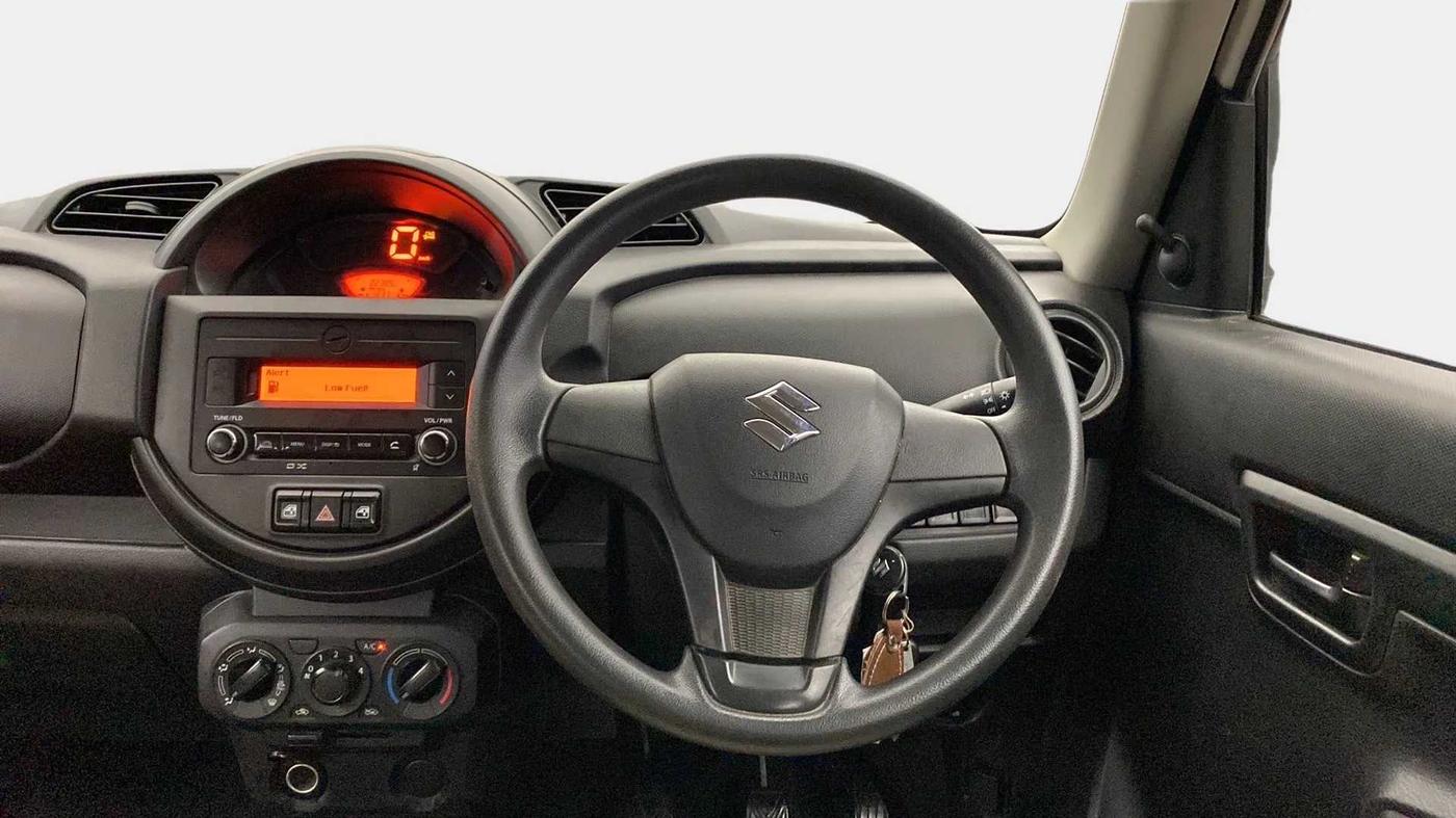 2022 Maruti S PRESSO VXI CNG, CNG, Manual, 22,368 km, Steering Wheel Close Up