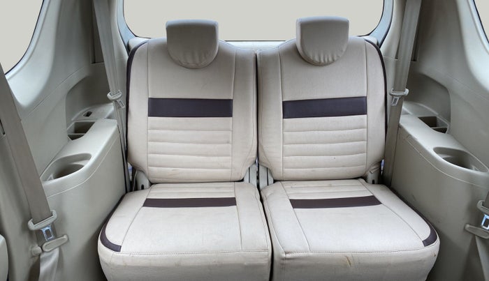 2016 Maruti Ertiga VDI SHVS, Diesel, Manual, 30,039 km, Third Seat Row ( optional )