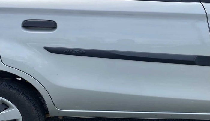 2018 Maruti Alto K10 VXI, Petrol, Manual, 21,729 km, Right rear door - Minor scratches