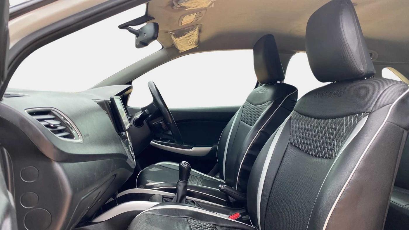 2017 Maruti Baleno ZETA PETROL 1.2, Petrol, Manual, 1,00,693 km, Right Side Front Door Cabin