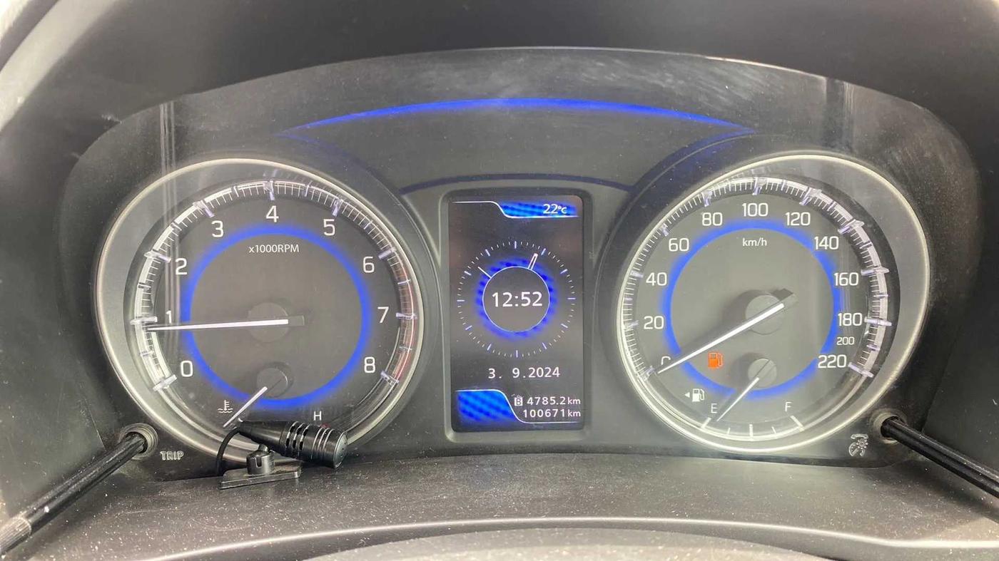 2017 Maruti Baleno ZETA PETROL 1.2, Petrol, Manual, 1,00,693 km, Odometer Image