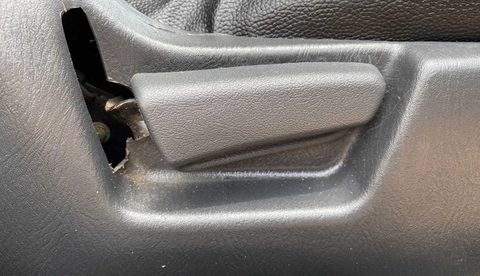 2018 Maruti Alto K10 VXI, Petrol, Manual, 64,103 km, Driver Side Adjustment Panel