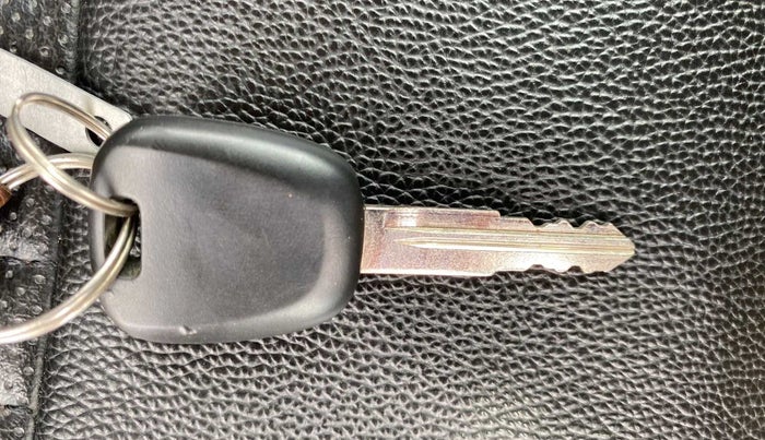 2018 Maruti Alto K10 VXI, Petrol, Manual, 64,103 km, Key Close Up