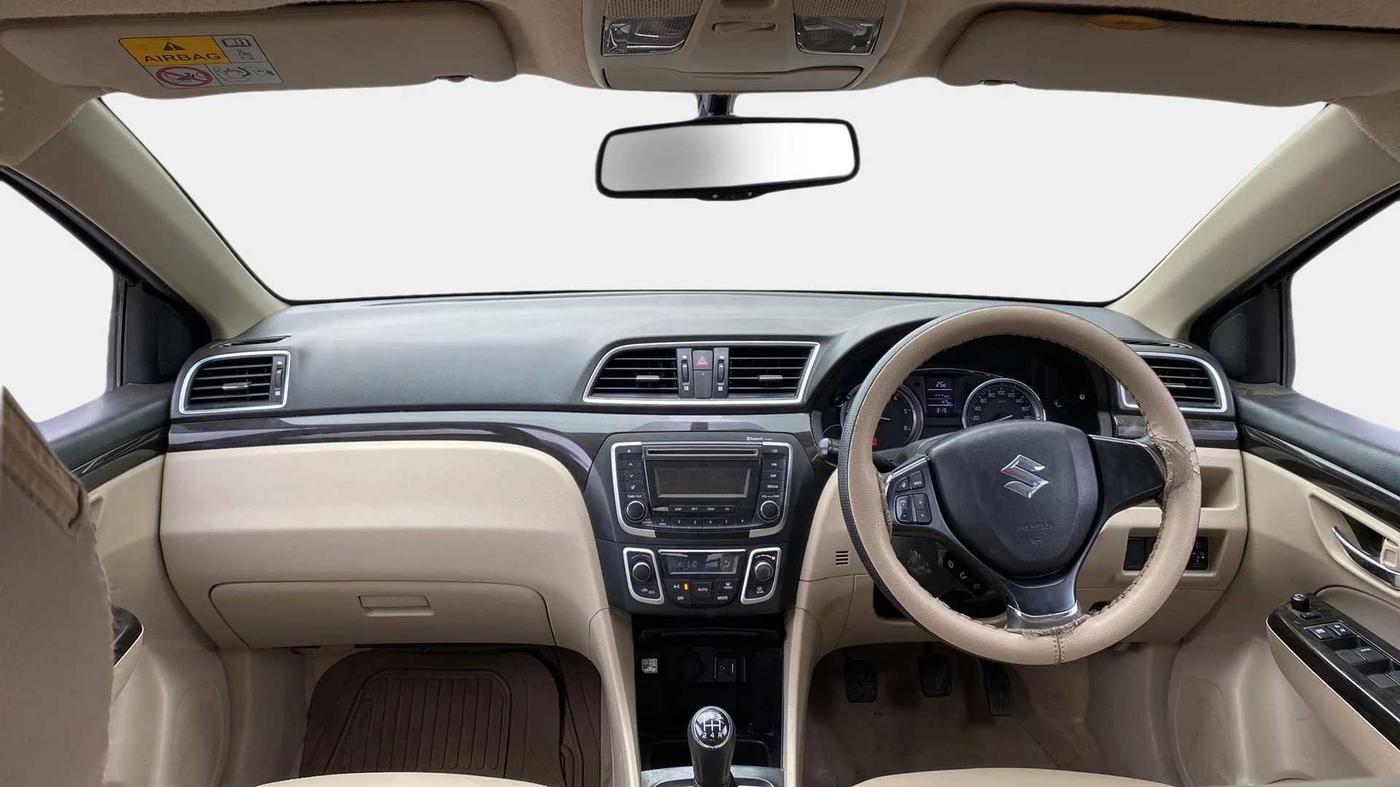 2015 Maruti Ciaz ZDI, Diesel, Manual, 69,216 km, Dashboard
