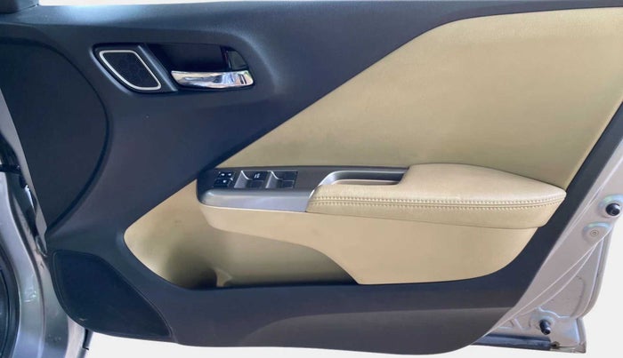 2019 Honda City 1.5L I-VTEC ZX CVT, Petrol, Automatic, 24,828 km, Driver Side Door Panels Control