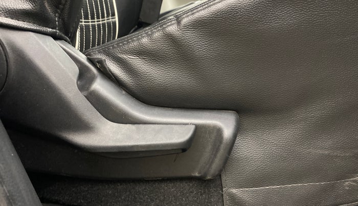 2021 Maruti IGNIS ZETA 1.2 AMT, Petrol, Automatic, 52,051 km, Driver Side Adjustment Panel