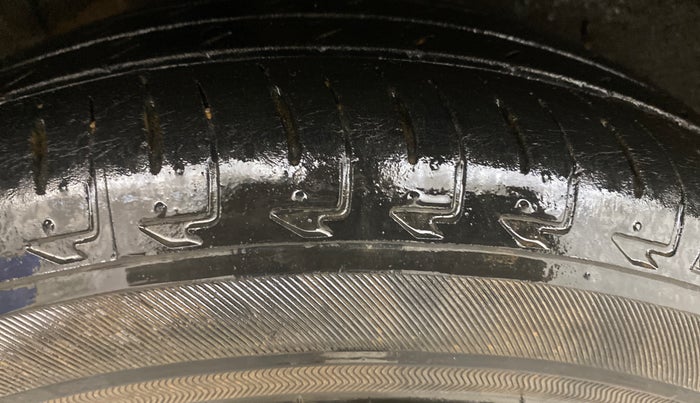 2021 Maruti IGNIS ZETA 1.2 AMT, Petrol, Automatic, 52,051 km, Right Rear Tyre Tread