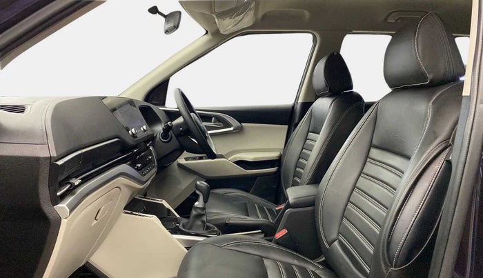 2022 KIA CARENS PRESTIGE PLUS 1.5 DIESEL 7 STR, Diesel, Manual, 10,150 km, Right Side Front Door Cabin