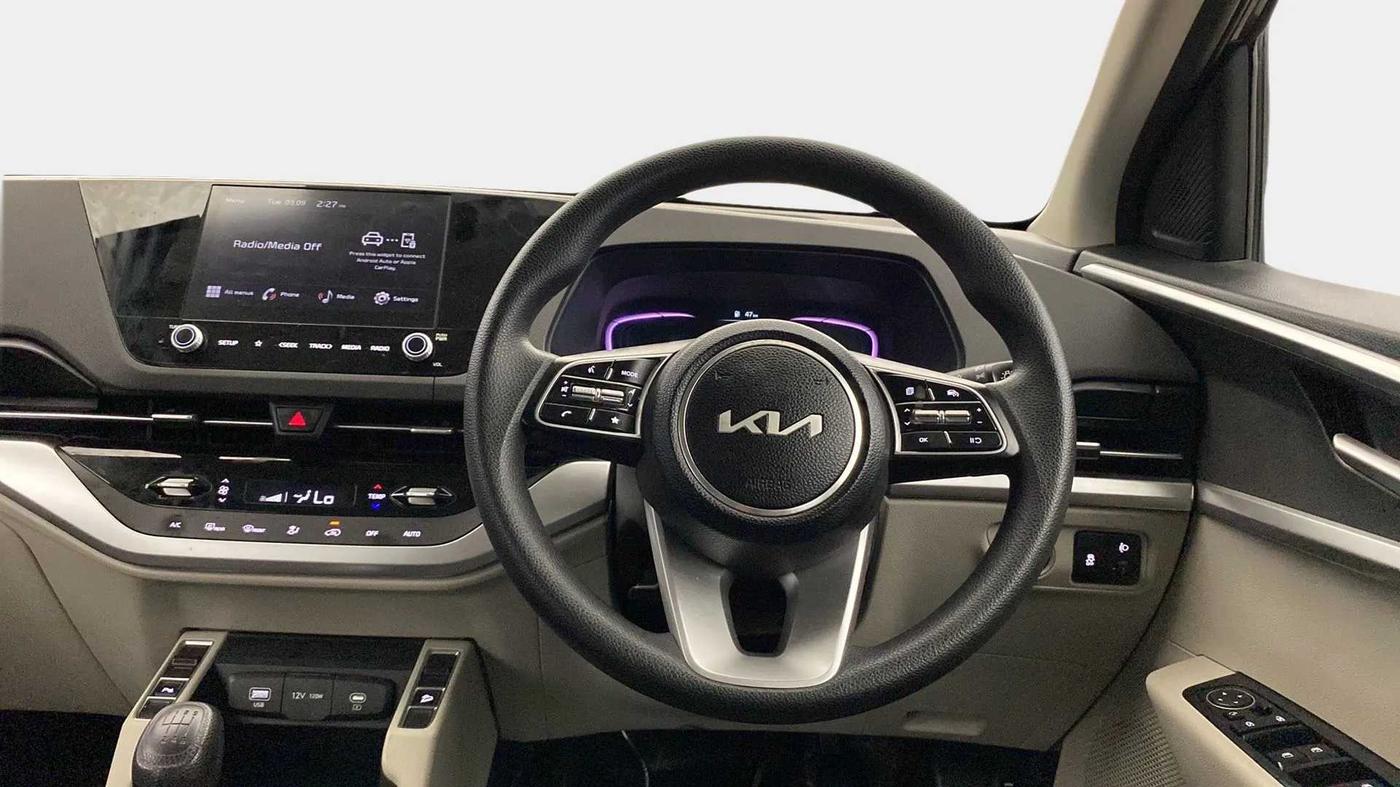 2022 KIA CARENS PRESTIGE PLUS 1.5 DIESEL 7 STR, Diesel, Manual, 10,150 km, Steering Wheel Close Up