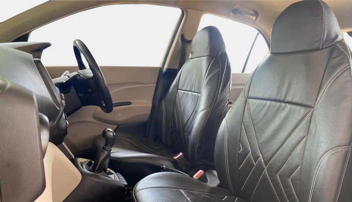 2018 Hyundai NEW SANTRO ASTA MT, Petrol, Manual, 72,996 km, Right Side Front Door Cabin