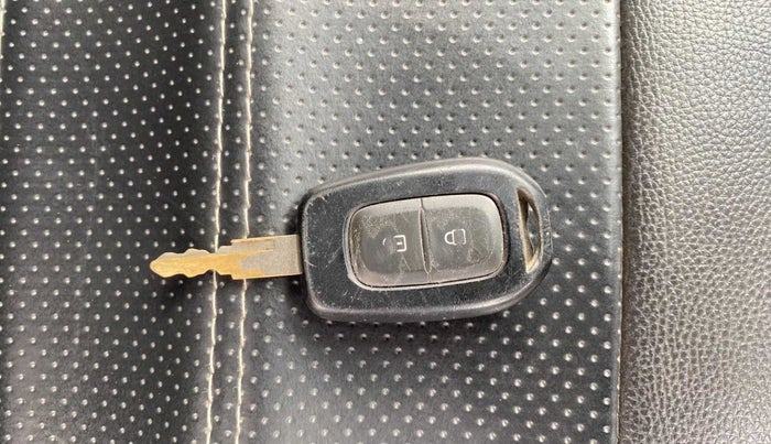 2019 Renault Kwid RXL, Petrol, Manual, 38,281 km, Key Close Up