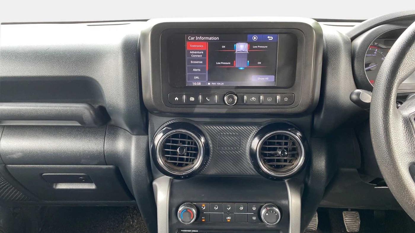 2022 Mahindra Thar LX HT PETROL 4WD MT, Petrol, Manual, 32,538 km, Air Conditioner