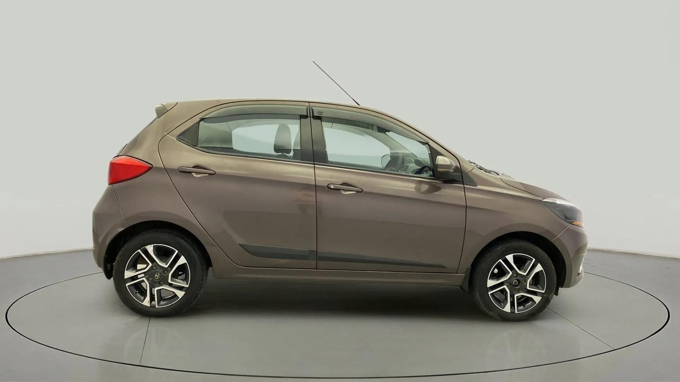 2019 Tata Tiago XZ PLUS PETROL, Petrol, Manual, 98,499 km, Right Side View