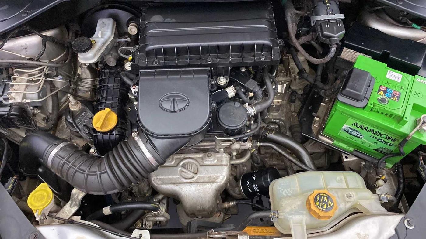 2018 Tata Tiago XZA PETROL, Petrol, Automatic, 27,571 km, Open Bonet
