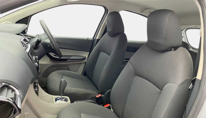 2018 Tata Tiago XZA PETROL, Petrol, Automatic, 27,571 km, Right Side Front Door Cabin