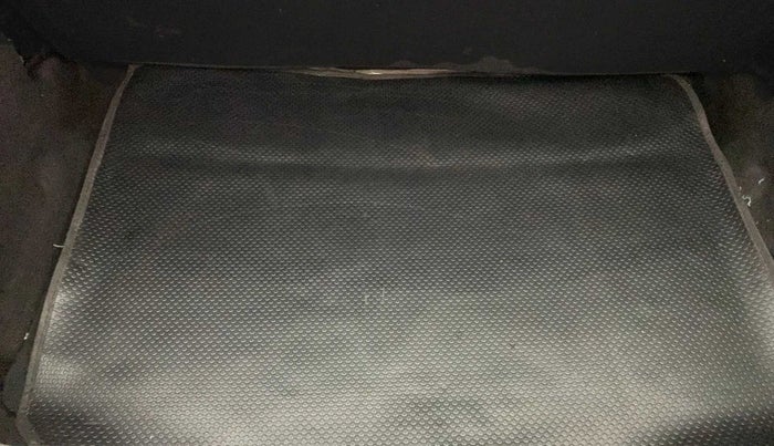 2018 Tata Tiago XZA PETROL, Petrol, Automatic, 27,571 km, Boot Inside