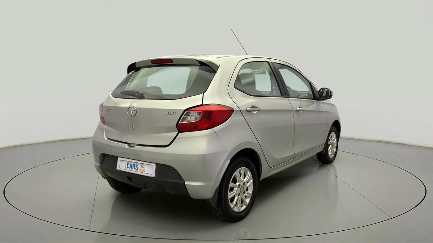 2018 Tata Tiago XZA PETROL, Petrol, Automatic, 27,571 km, Right Back Diagonal