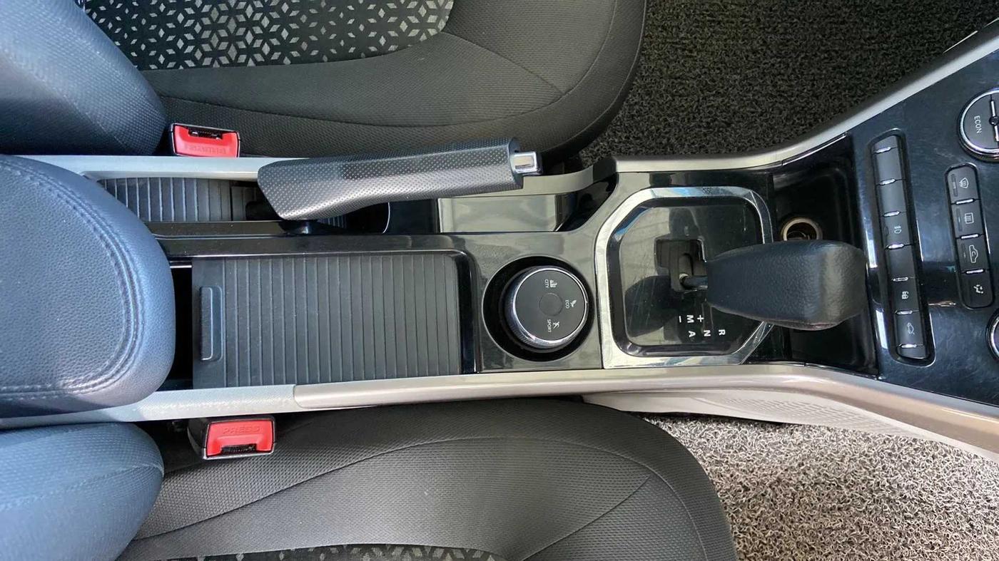 2018 Tata NEXON XZA PLUS PETROL DUAL TONE, Petrol, Automatic, 33,076 km, Gear Lever