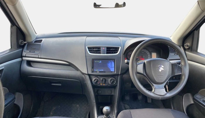 2017 Maruti Swift LXI (O), Petrol, Manual, 80,010 km, Dashboard