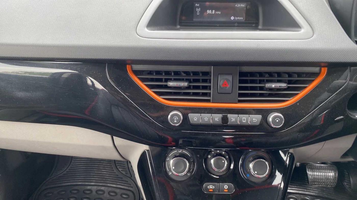2019 Tata NEXON KRAZ PLUS AMT PETROL, Petrol, Automatic, 23,645 km, Air Conditioner