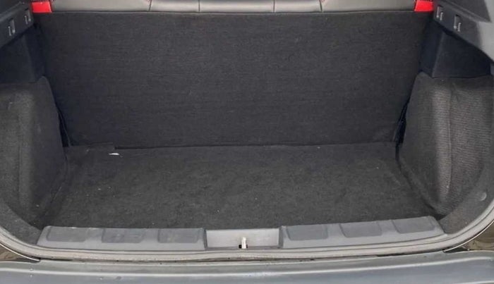 2019 Tata NEXON KRAZ PLUS AMT PETROL, Petrol, Automatic, 23,645 km, Boot Inside