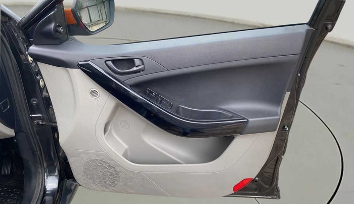 2019 Tata NEXON KRAZ PLUS AMT PETROL, Petrol, Automatic, 23,645 km, Driver Side Door Panels Control