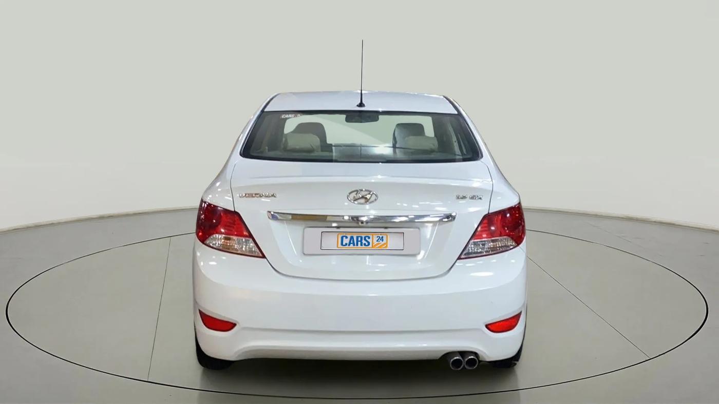 2014 Hyundai Verna FLUIDIC 1.6 VTVT SX, Petrol, Manual, 80,844 km, Back/Rear