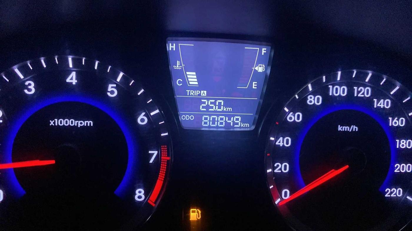 2014 Hyundai Verna FLUIDIC 1.6 VTVT SX, Petrol, Manual, 80,844 km, Odometer Image