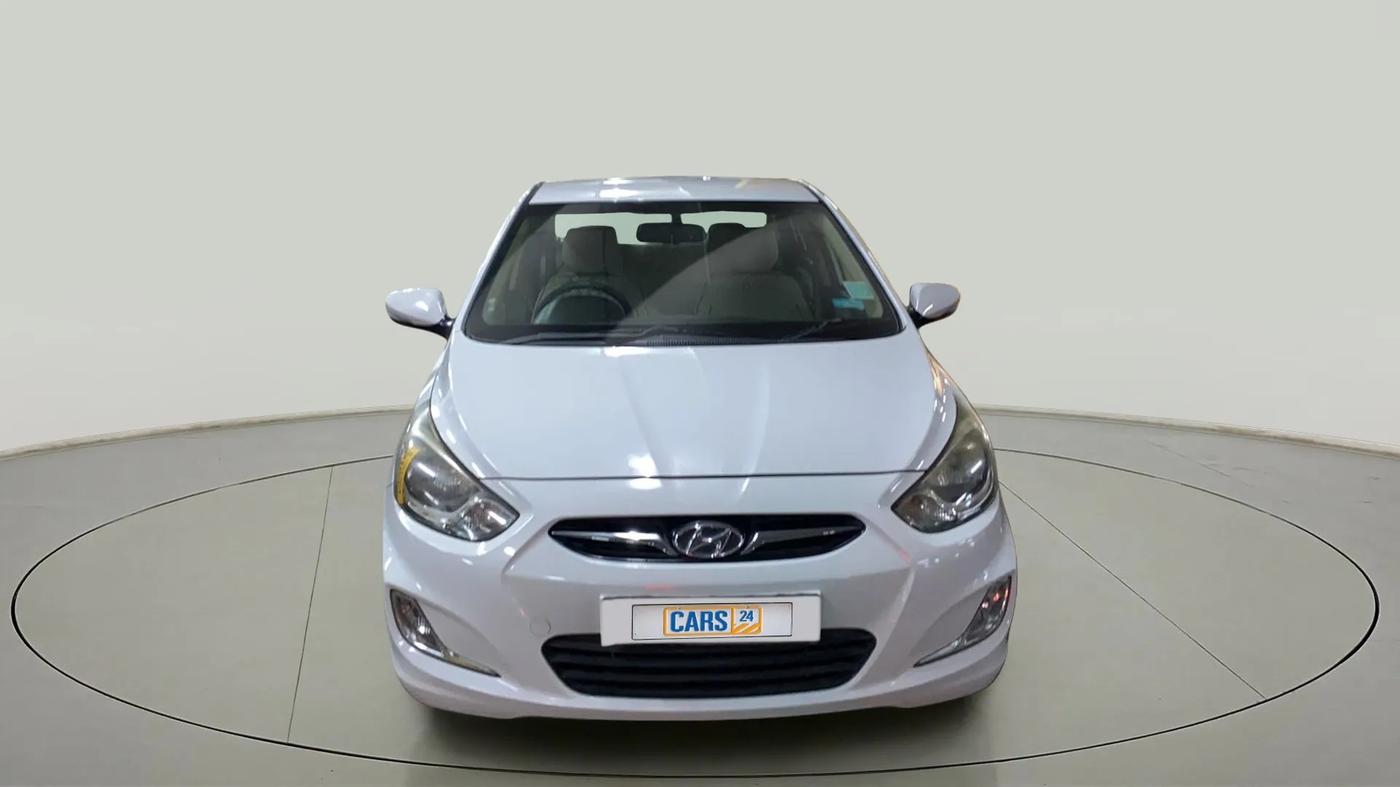 2014 Hyundai Verna FLUIDIC 1.6 VTVT SX, Petrol, Manual, 80,844 km, Front