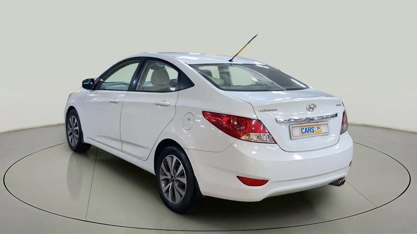 2014 Hyundai Verna FLUIDIC 1.6 VTVT SX, Petrol, Manual, 80,844 km, Left Back Diagonal