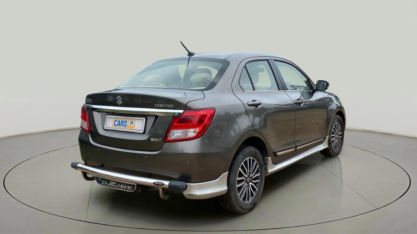 2018 Maruti Dzire ZDI PLUS, Diesel, Manual, 90,164 km, Right Back Diagonal