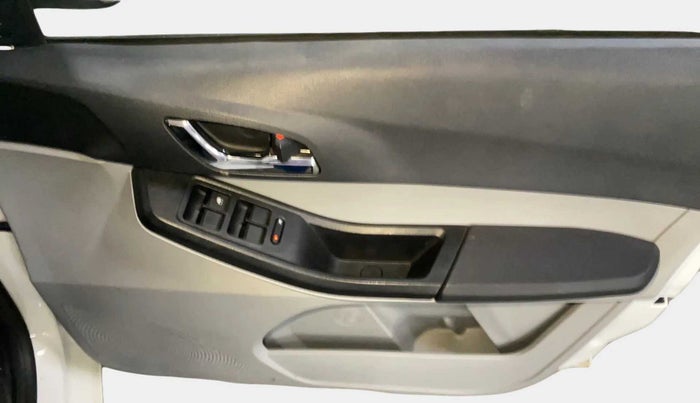 2021 Tata Tiago XZA PLUS PETROL, Petrol, Automatic, 7,973 km, Driver Side Door Panels Control