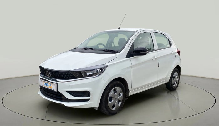 2022 Tata Tiago XT (O) PETROL, Petrol, Manual, 15,962 km, Left Front Diagonal