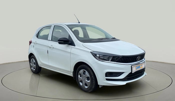 2022 Tata Tiago XT (O) PETROL, Petrol, Manual, 15,962 km, Right Front Diagonal