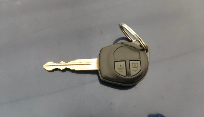 2018 Maruti Wagon R 1.0 VXI+, Petrol, Manual, 27,836 km, Key Close Up