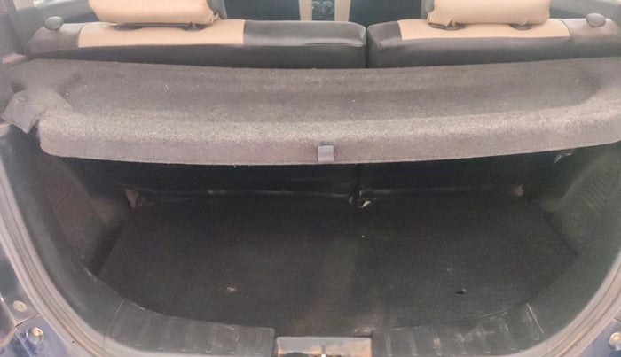 2018 Maruti Wagon R 1.0 VXI+, Petrol, Manual, 27,836 km, Boot Inside