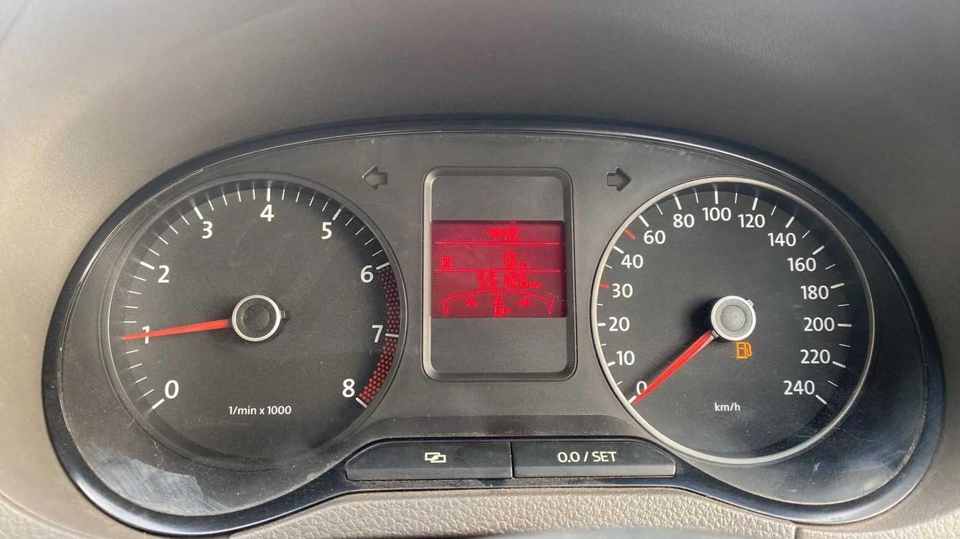 2013 Volkswagen Vento COMFORTLINE 1.6, Petrol, Manual, 55,183 km, Odometer Image