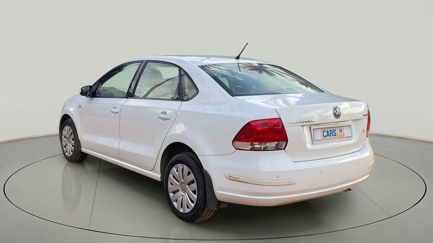2013 Volkswagen Vento COMFORTLINE 1.6, Petrol, Manual, 55,183 km, Left Back Diagonal