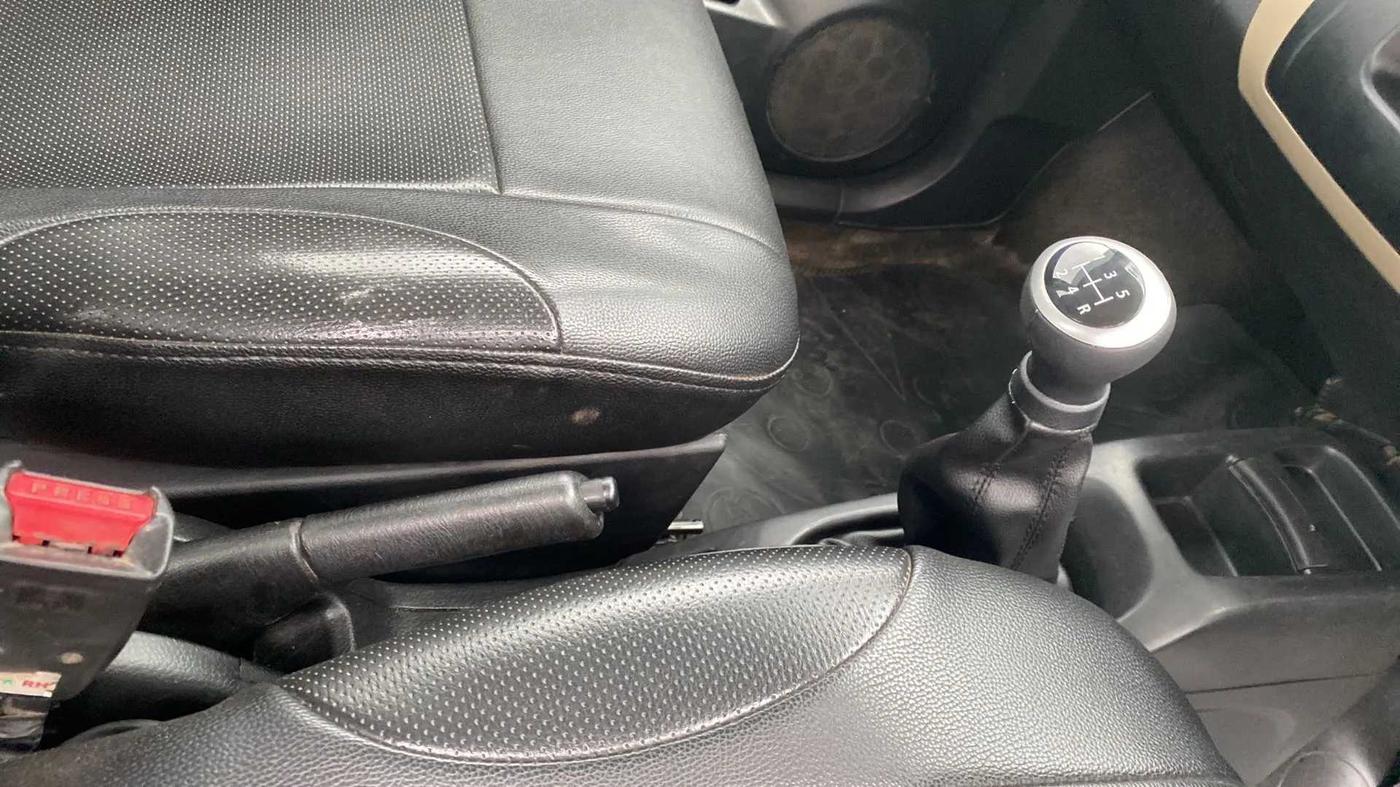 2017 Maruti Wagon R 1.0 LXI CNG, CNG, Manual, 60,196 km, Gear Lever