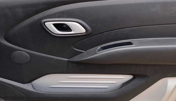 2019 Datsun Redi Go S 1.0 AMT, Petrol, Automatic, 49,836 km, Driver Side Door Panels Control