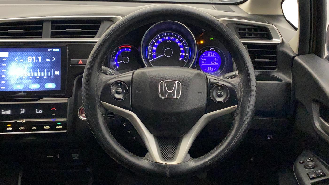 2017 Honda WR-V 1.5L I-DTEC VX MT, Diesel, Manual, 85,739 km, Steering Wheel Close Up