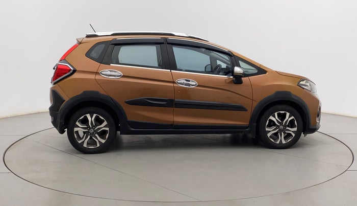 2017 Honda WR-V 1.5L I-DTEC VX MT, Diesel, Manual, 85,739 km, Right Side View