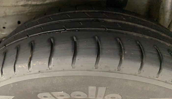 2019 Maruti Celerio VXI AMT, Petrol, Automatic, 71,020 km, Left Rear Tyre Tread