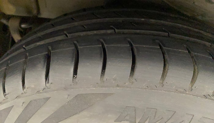 2019 Maruti Celerio VXI AMT, Petrol, Automatic, 71,020 km, Right Rear Tyre Tread