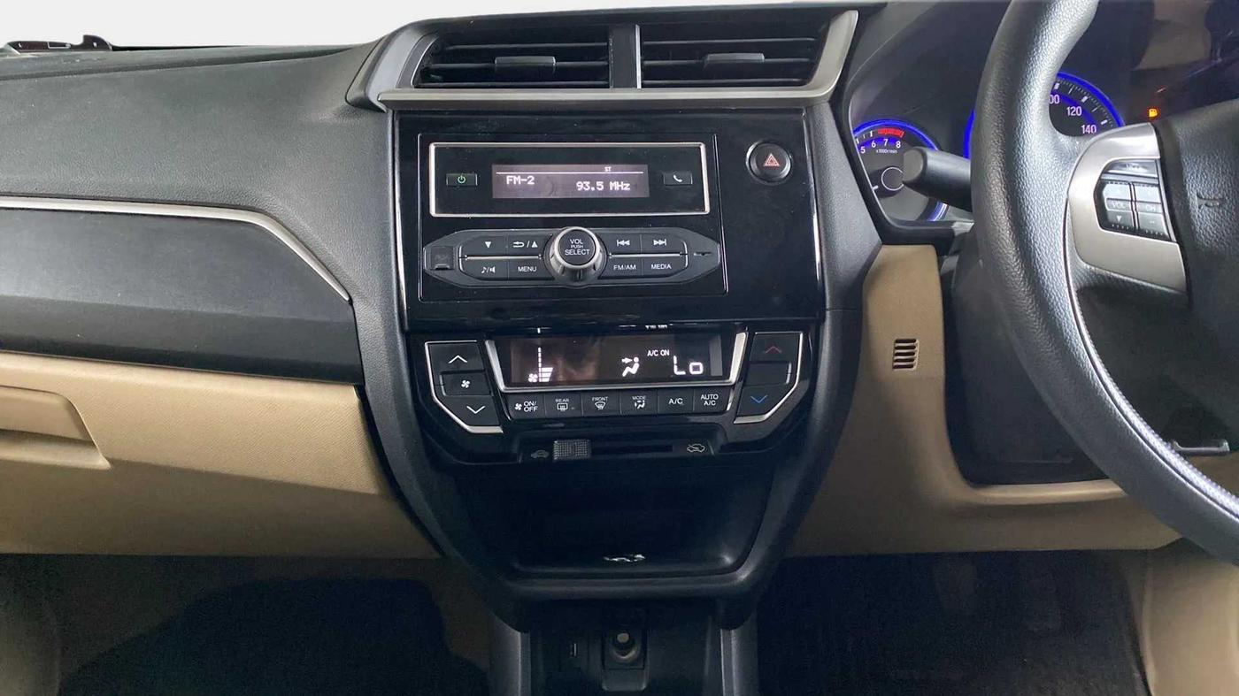 2017 Honda Amaze 1.2L I-VTEC SX, Petrol, Manual, 54,311 km, Air Conditioner