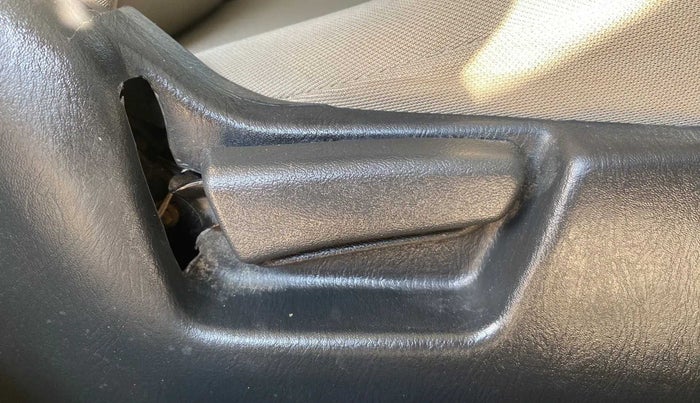 2017 Maruti Alto K10 VXI, Petrol, Manual, 38,865 km, Driver Side Adjustment Panel