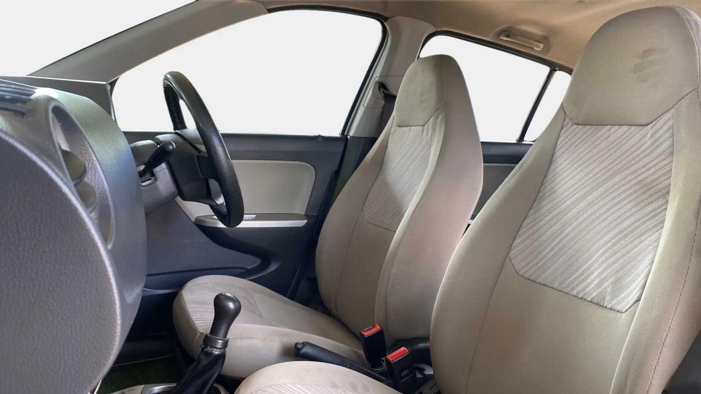 2017 Maruti Alto K10 VXI, Petrol, Manual, 38,865 km, Right Side Front Door Cabin