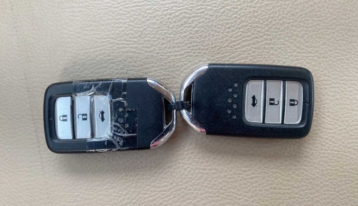 2018 Honda City 1.5L I-VTE V CVT, Petrol, Automatic, 75,507 km, Key Close Up